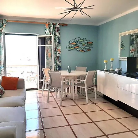 Casa Amarela * São Martinho do Porto